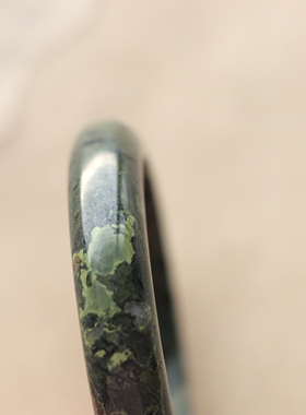 哲思少年-梅花玉手镯