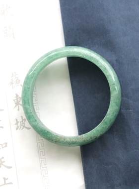 喜欢每一个自己-玉石手镯