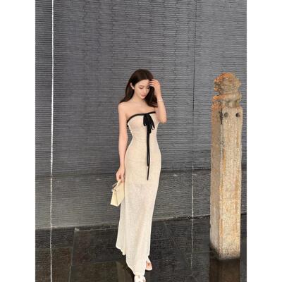 高级感挂脖抹胸显身材包臀连衣裙