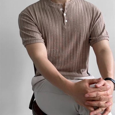 魔吉达韩国男装纯色坑条纹理亨利领收口袖休闲短袖t恤衫男-TS3368