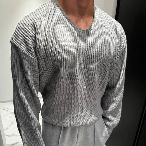 轻熟阔版宽松V领套头针织衫毛衣