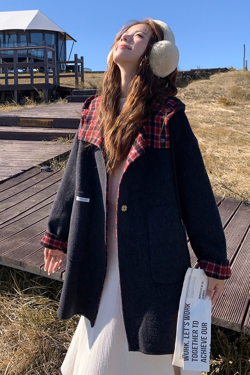 复古格纹内里连帽双面呢大衣女2025冬季慵懒风气质单排扣呢子外套,女装毛呢外套,2D073