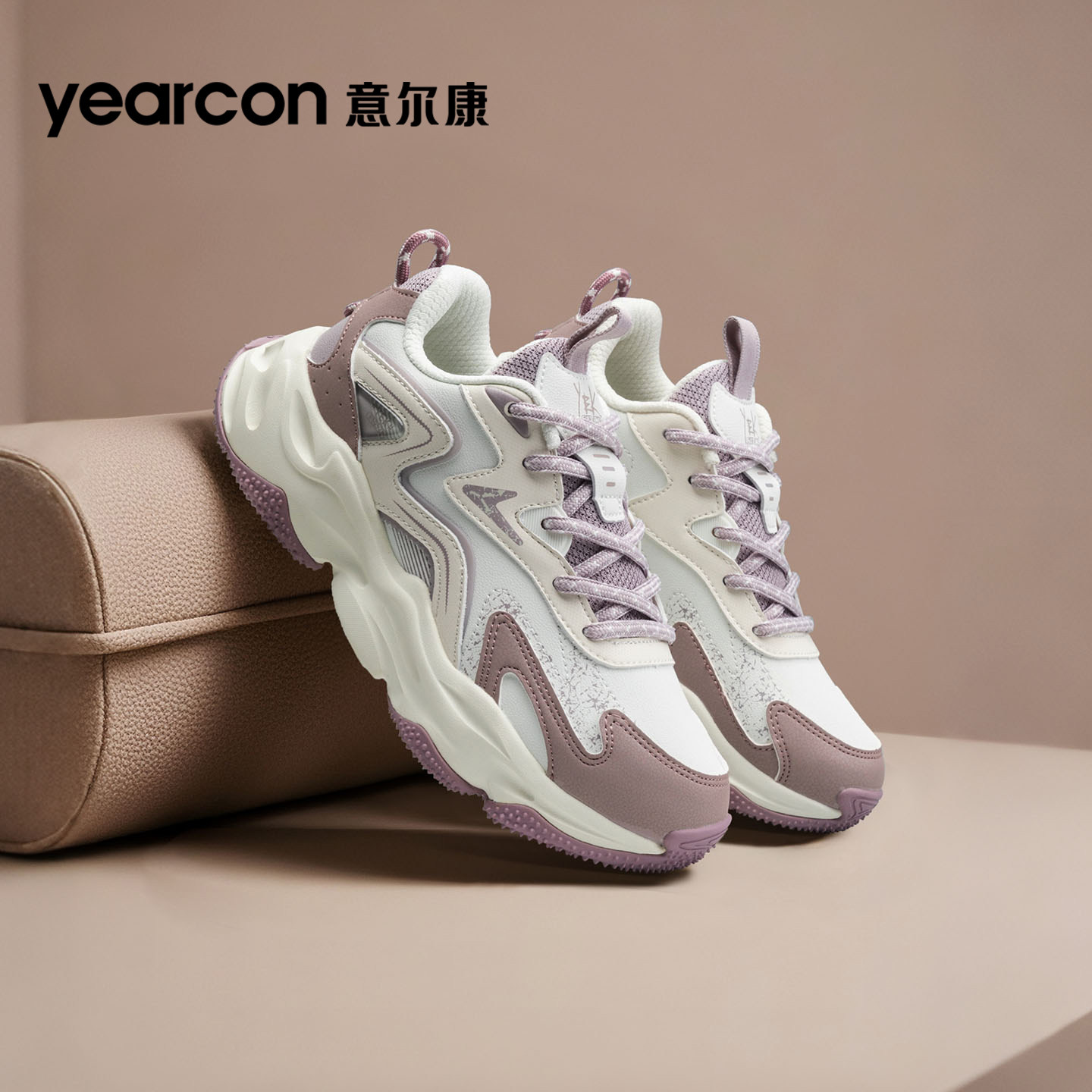 意尔康女鞋2025新款春秋冬季休闲运动鞋女士百搭厚底板鞋小白鞋子