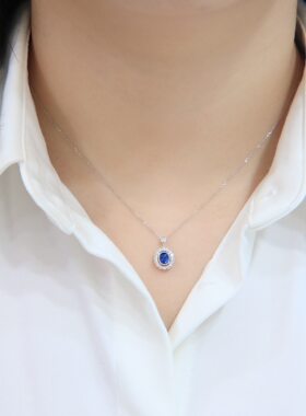 18K金天然皇家蓝蓝宝石香水瓶女坠椭圆形满钻石围镶女款吊坠项链