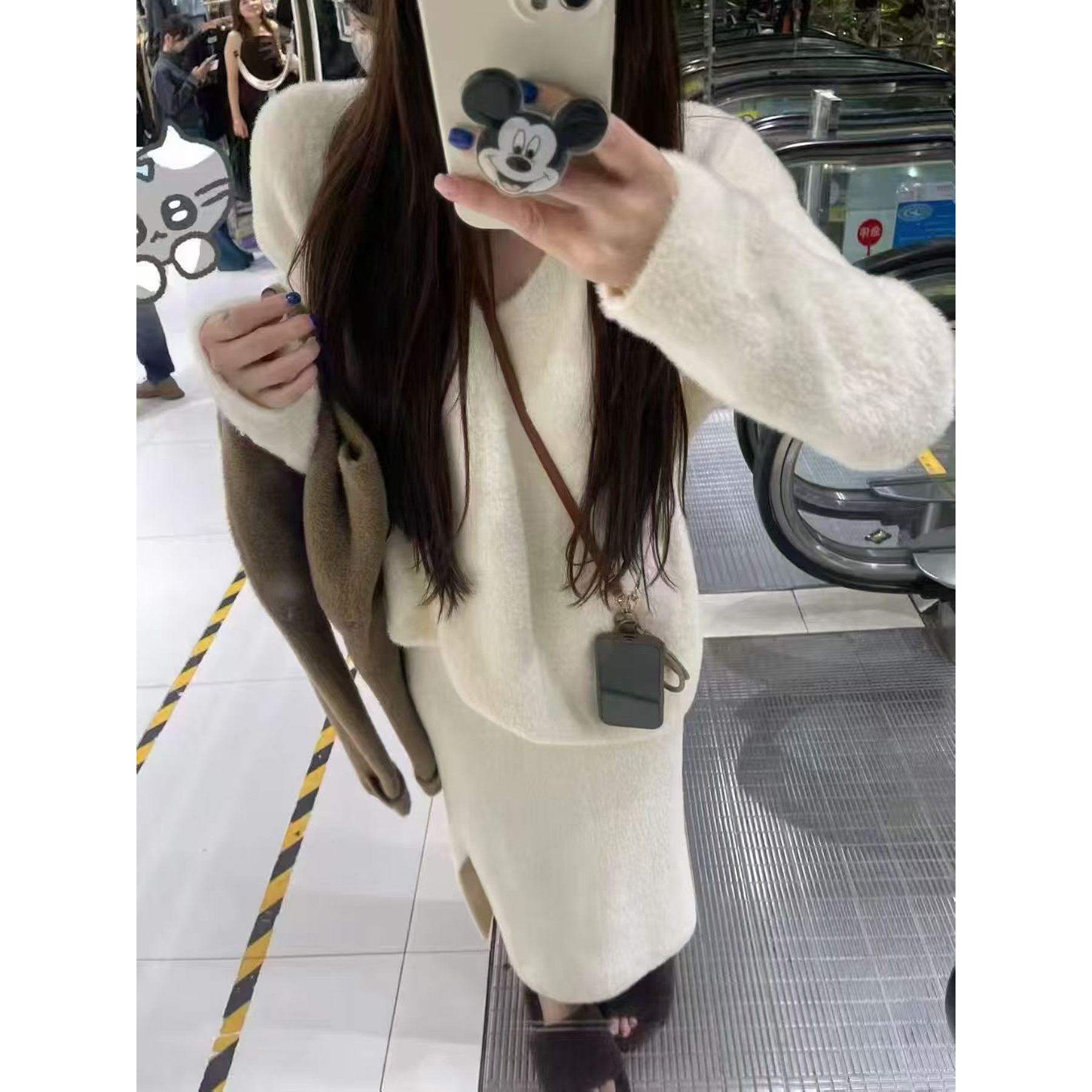 瑶妹同款秋冬富婆软糯水貂毛毛衣长款半身裙两件套女