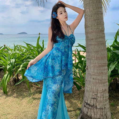 蓝色气质度假海岛显白显瘦挂脖吊带鱼尾长裙