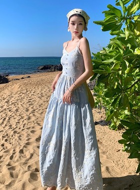 搭连衣裙泰国刺绣裙子重工夏海边超仙森系度假吊带旅行仙女穿蕾丝