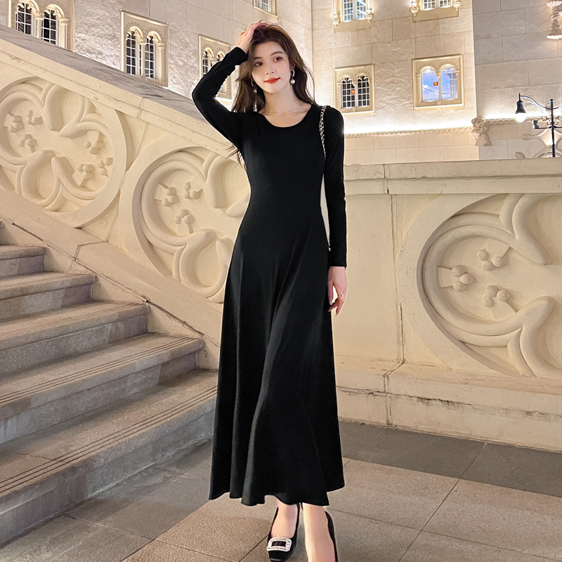 莫代尔连衣裙女2023夏秋新款及踝U领大摆长裙长款修身显瘦打底裙