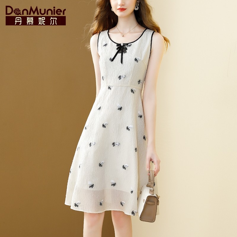 丹慕妮尔时尚提花连衣裙女夏2023新款蝴蝶结气质收腰无袖背心裙子