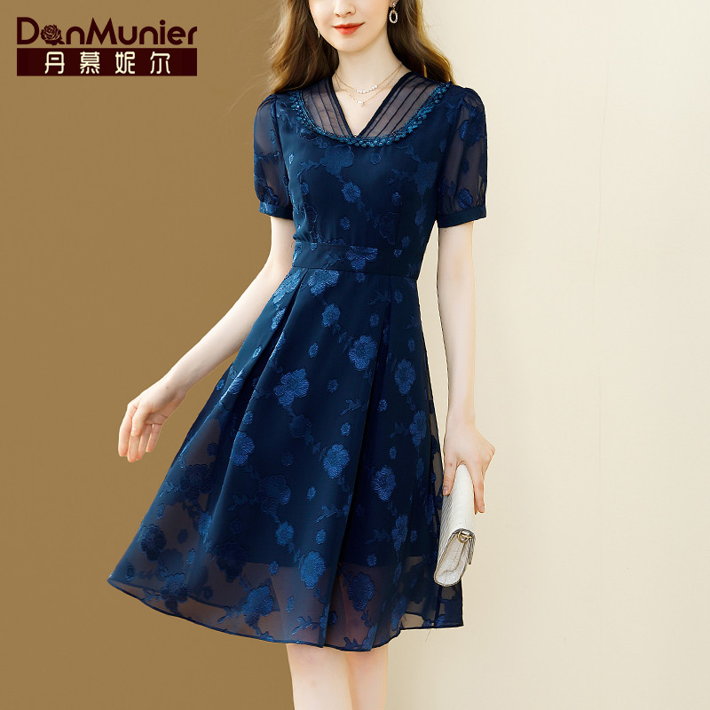 丹慕妮尔法式轻奢提花连衣裙女2023夏季新款v领气质收腰拼接a字裙