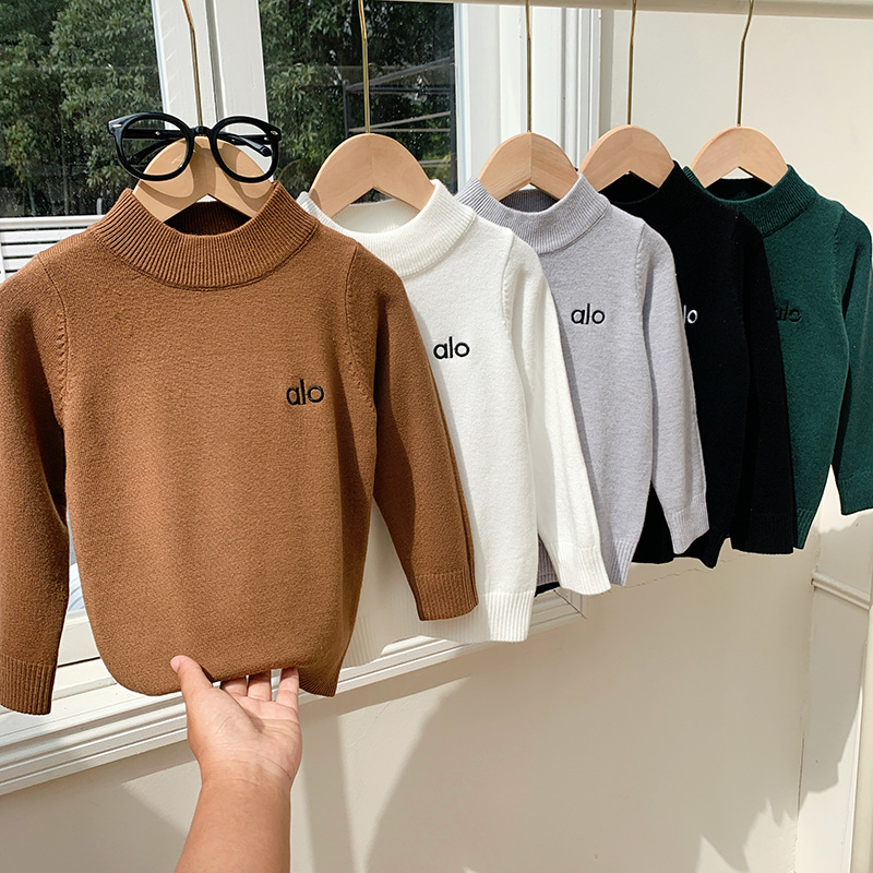 宝宝字母中领毛衣秋冬男女童高弹力百搭软糯针织套头保暖打底衫潮