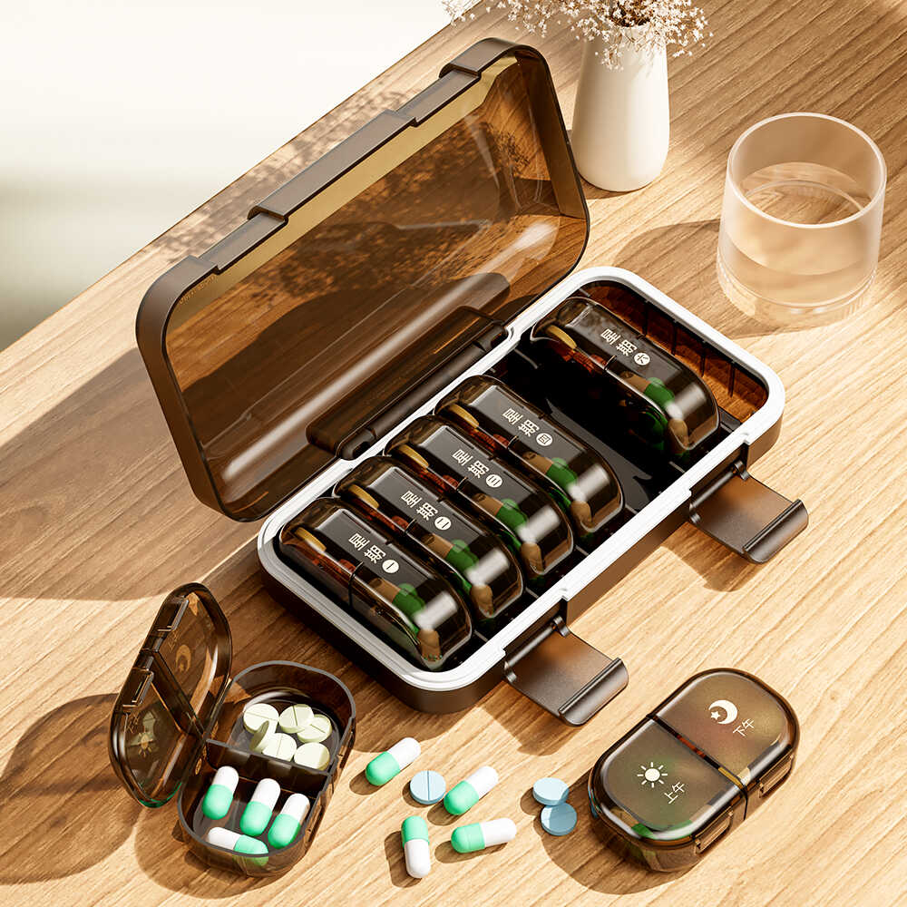高档随身小药盒一周七天分药器