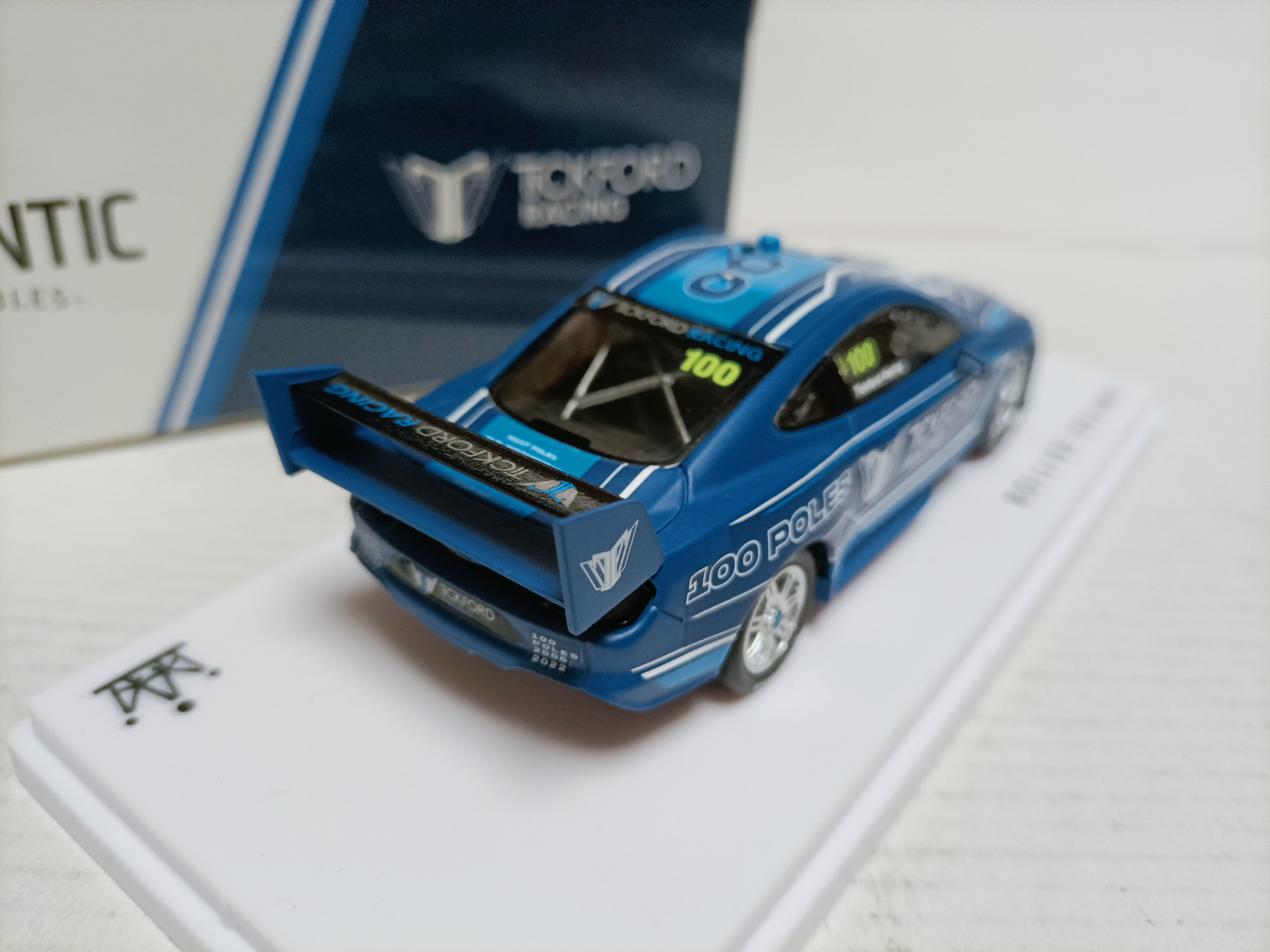 Ford Mustang 1:43 Diecast - Product image 3