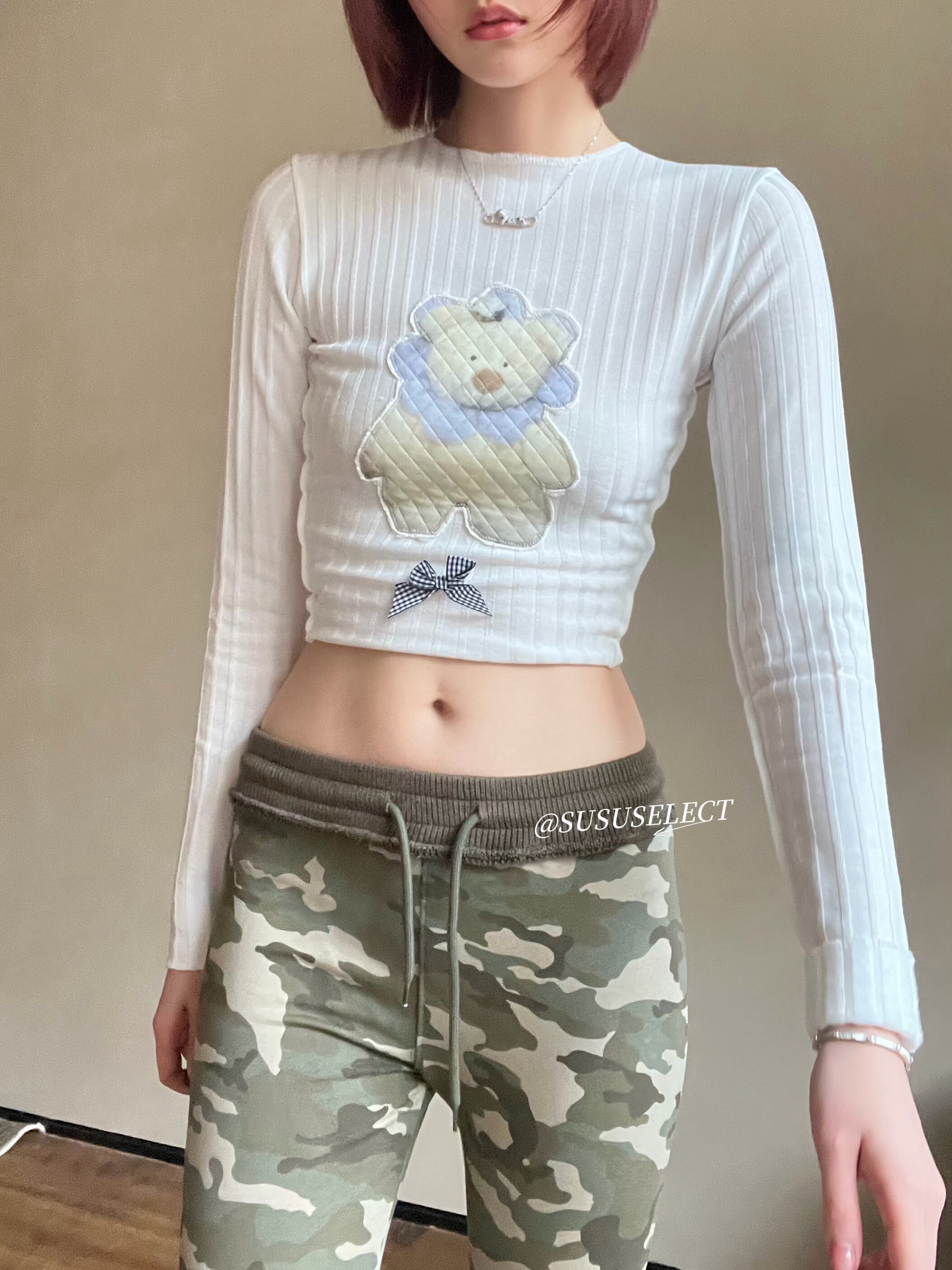 SUSUSELECT 金智妮同款甜辣风纯欲卡通印花蝴蝶结修身上衣内搭