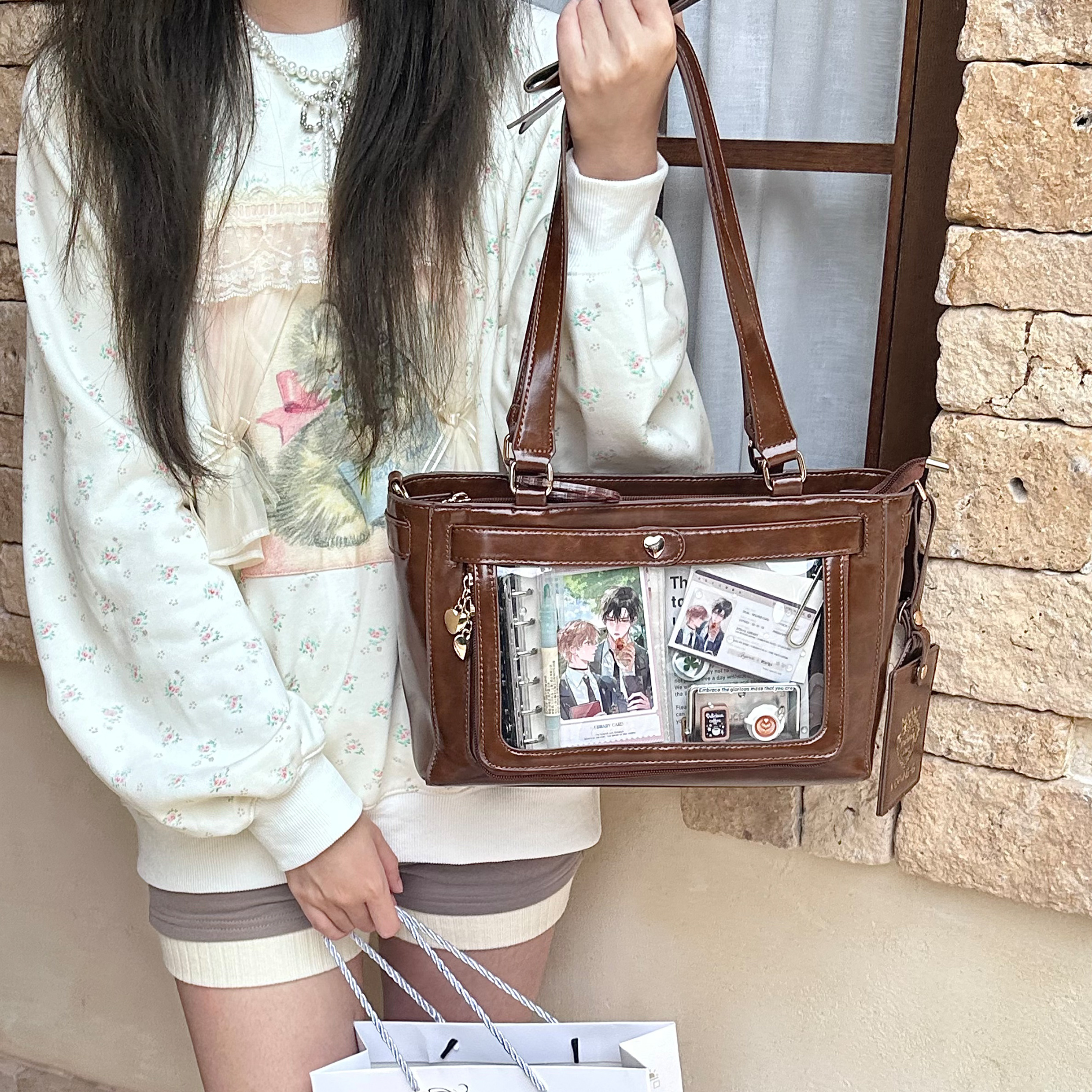 猫宁咕噜原创复古斜跨礼物盒痛包