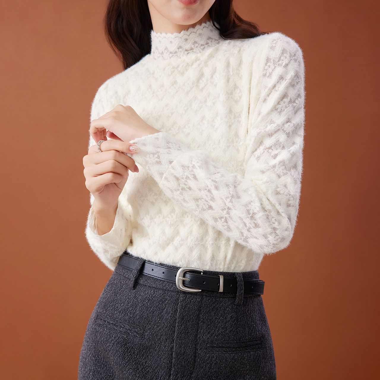 2025秋冬新款加绒加厚t恤蕾丝打底衫女士长袖高级感内搭保暖上衣