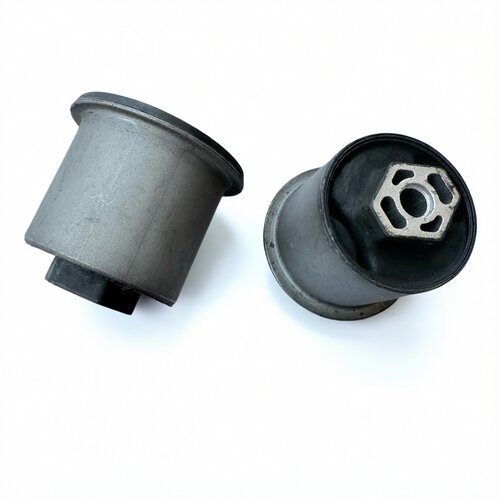 适用长丰猎豹CS9后桥胶套