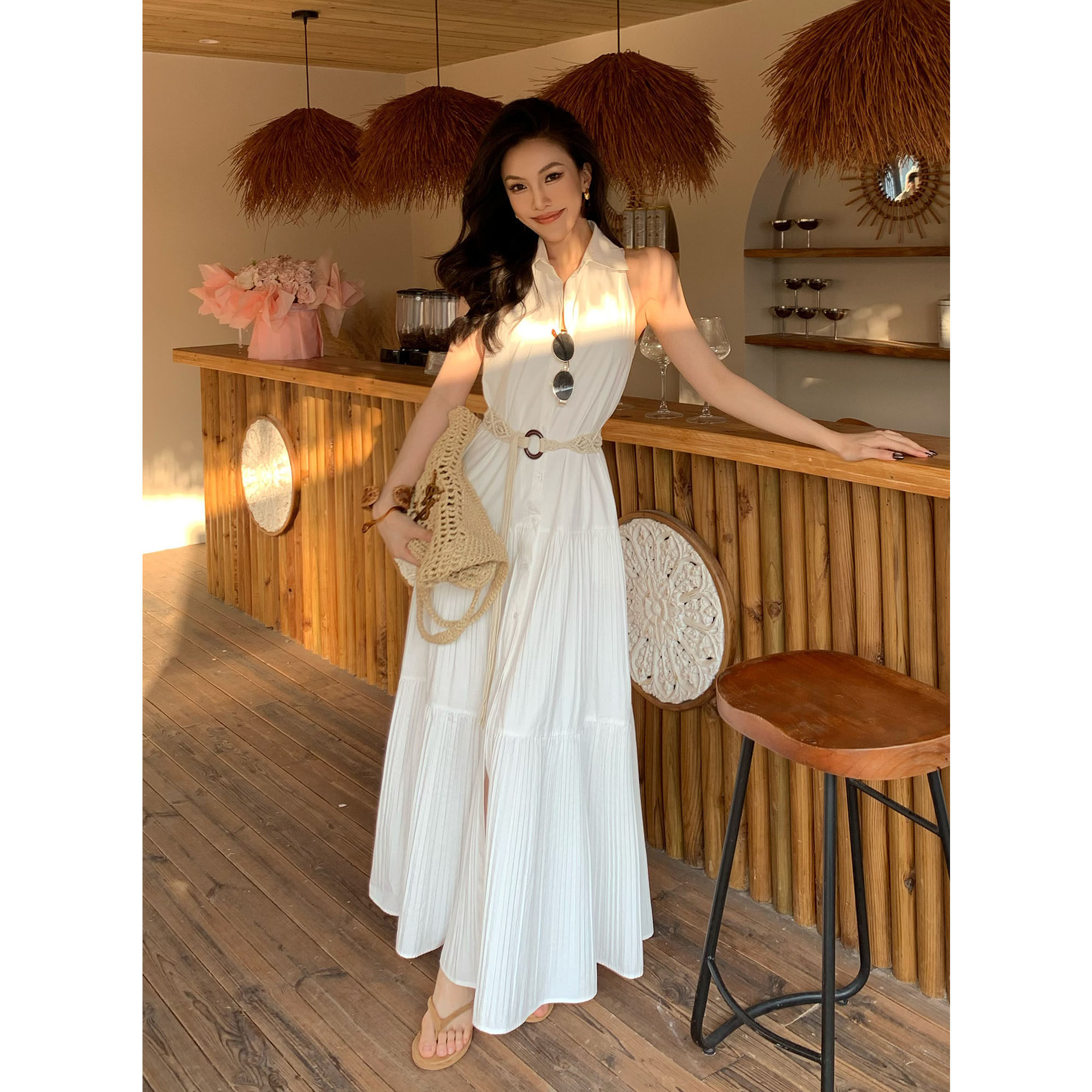 JIJINQI夏季无袖露肩翻领挂脖连衣裙温柔侧开叉气质长裙白色裙子