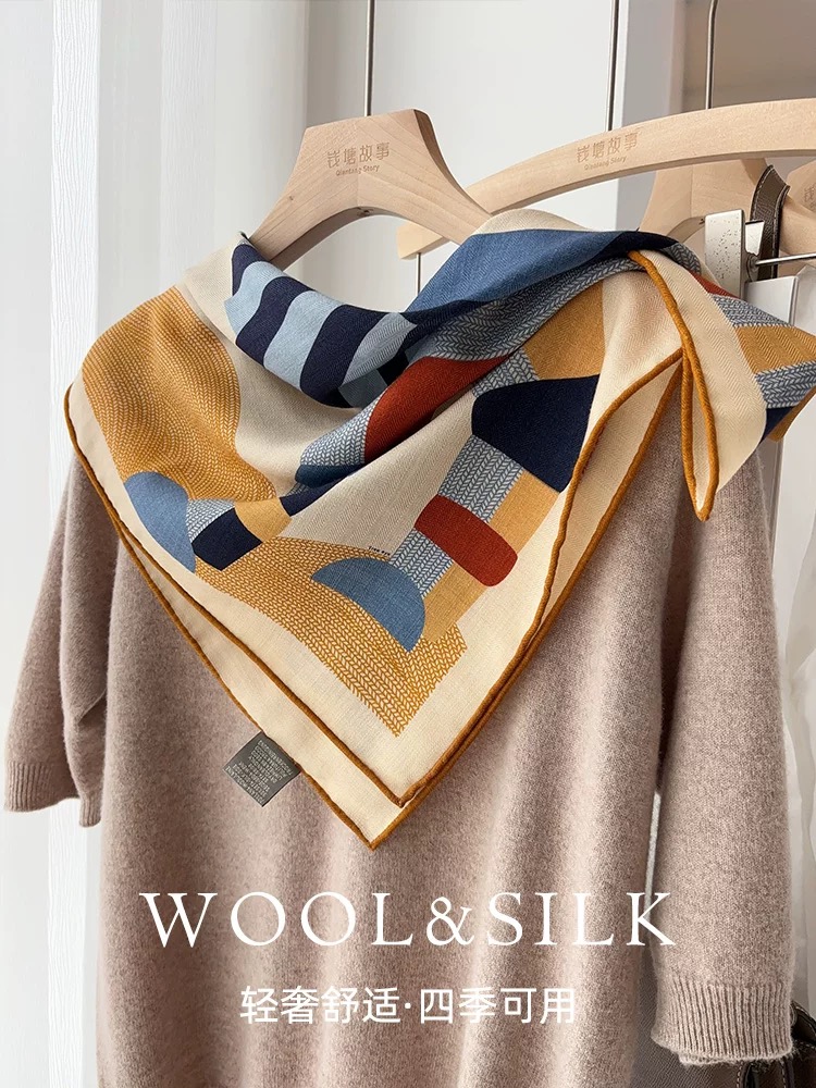 「阳光童趣感」丝毛围巾女冬季百搭迈步小马真丝羊毛方巾围脖披肩