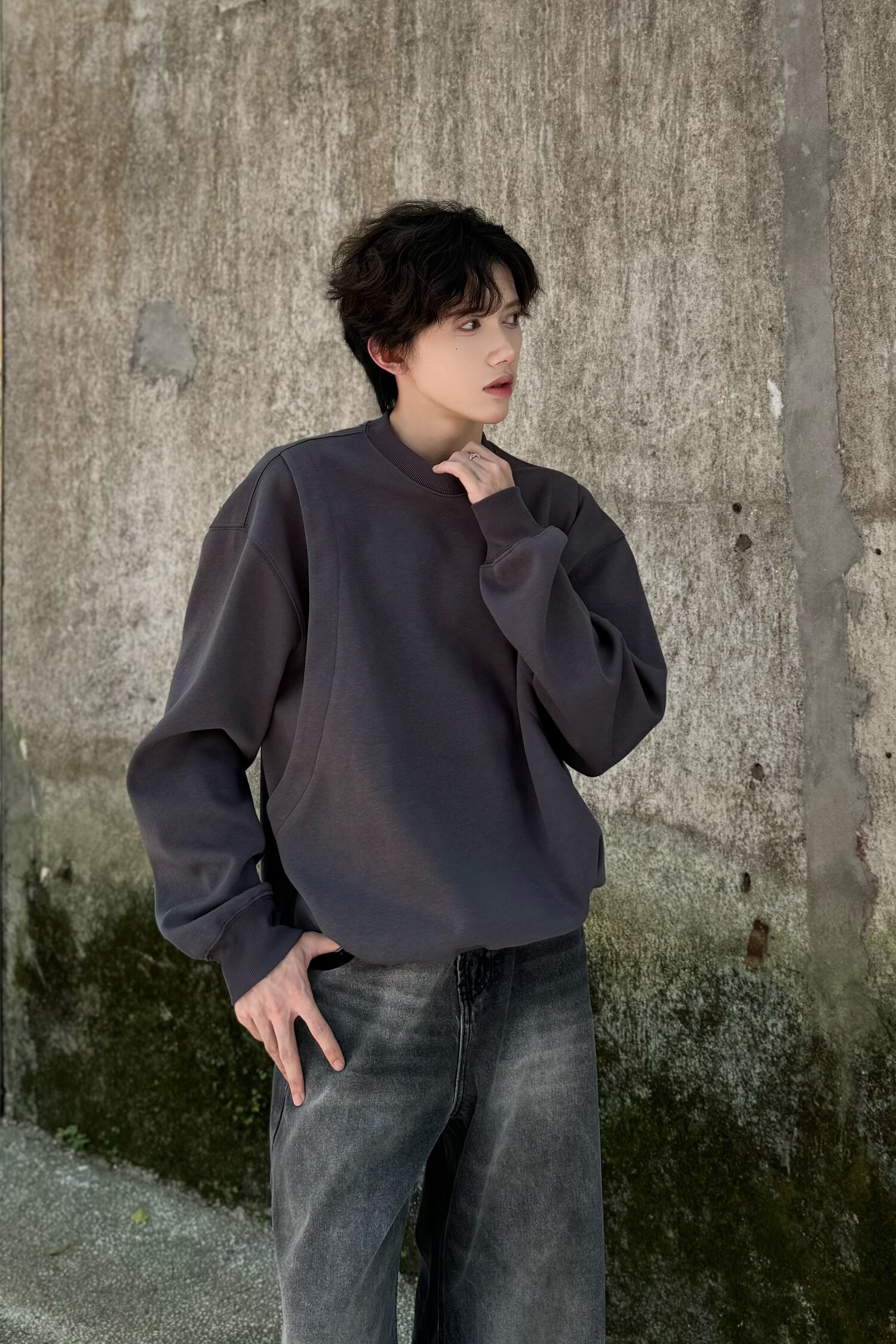 C316WY1232P58秋装新款短款卫衣圆领结构时尚宽松个性松弛感,男装卫衣,电商C316