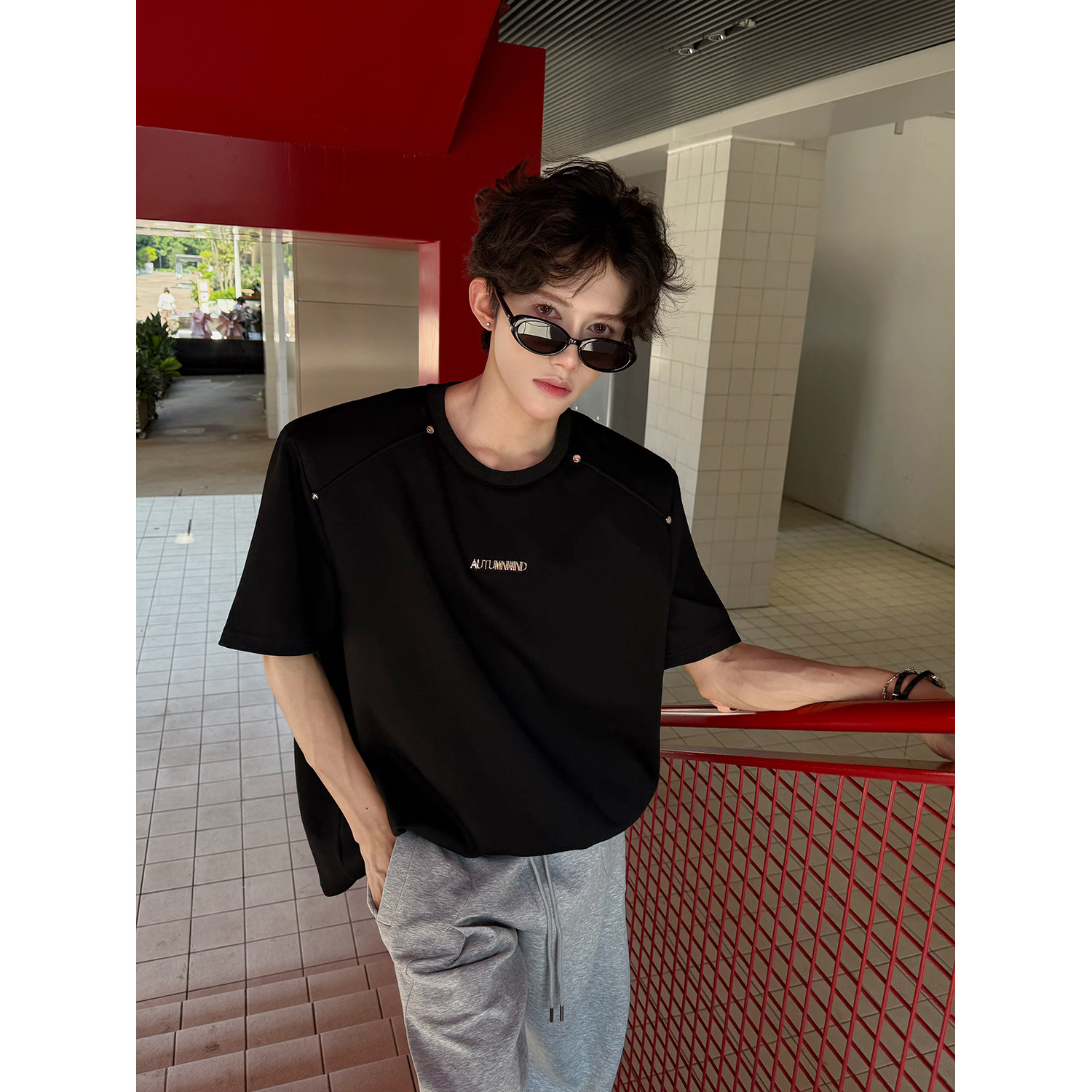 C316T8327P48夏装新款短袖T恤黑色垫肩设计tee时尚百搭松弛感,男装针织衫/毛衣,电商C316