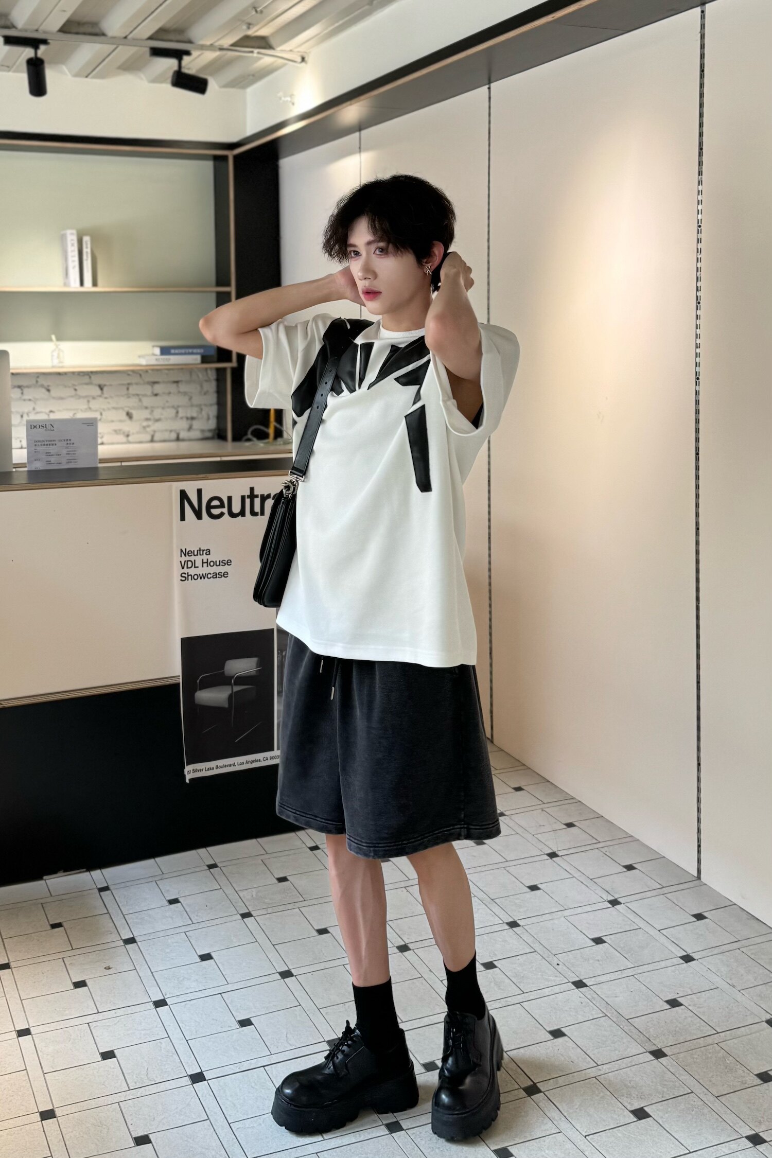 C316T1140P58夏装新款短袖T恤拼皮撞色个性tee潮个性T恤衫情侣,男装T恤,电商C316