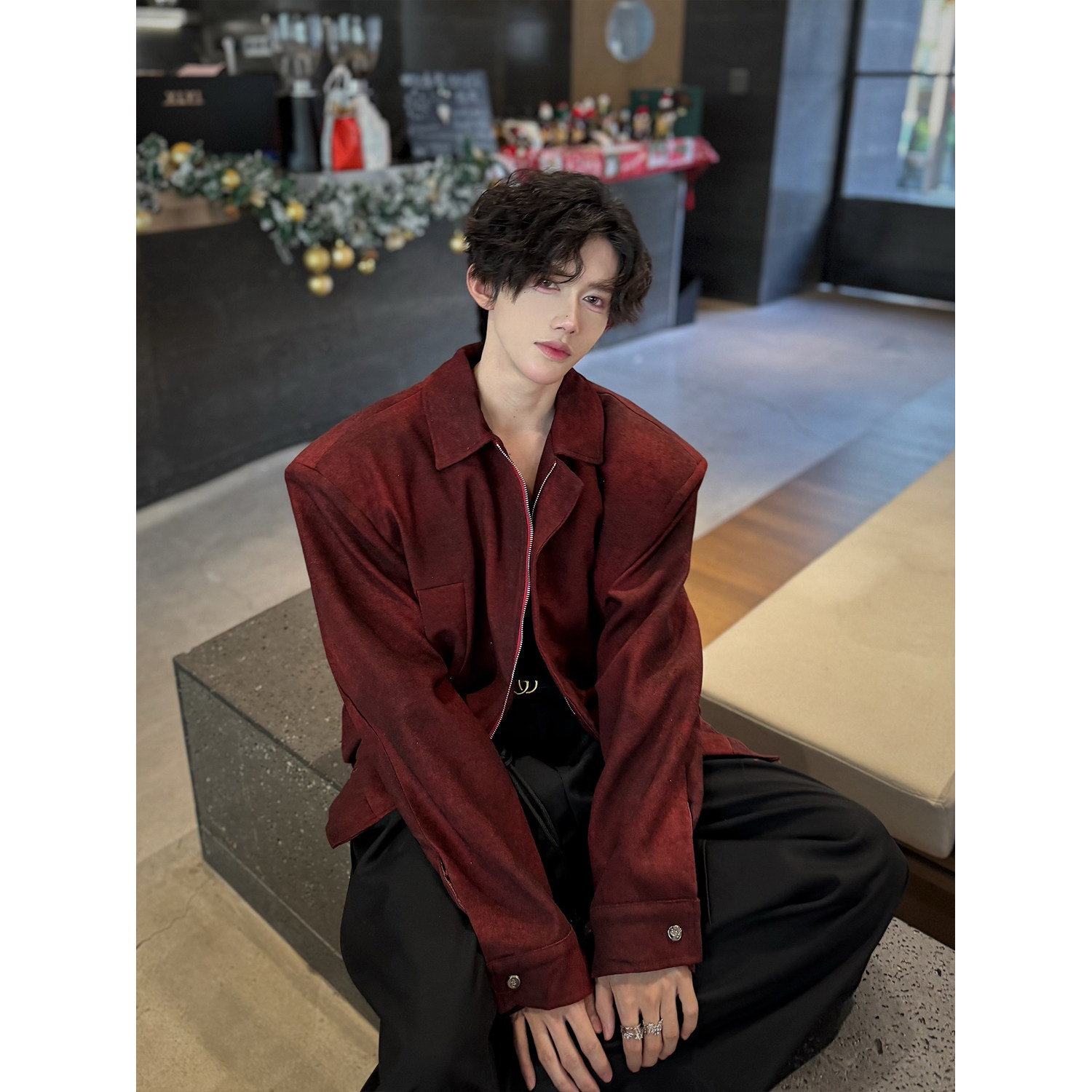 C316 JK1062 P108 春裝新款紅色復(fù)古設(shè)計時尚短款外套夾克衫寬松圖片