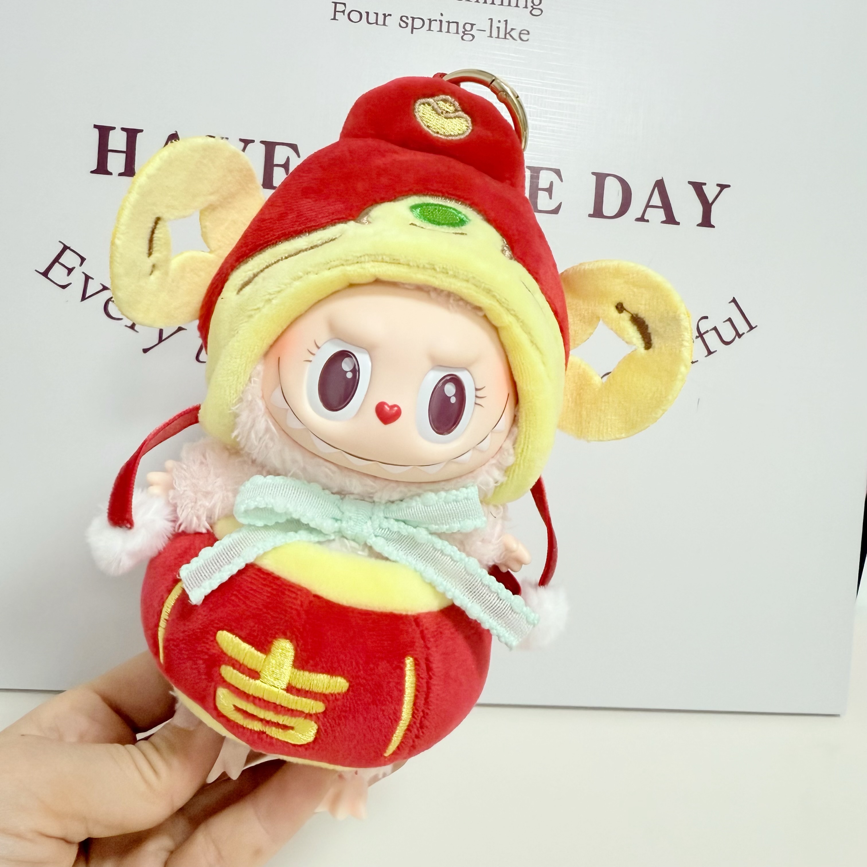 仅衣服】一二三代盲盒拉布布衣服财神爷套装挂件LABUBU着替发财服