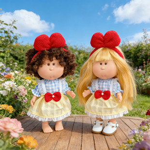 我是24cm西班牙土豆娃娃Mia着替可爱白雪公主裙套装 公主风萌 换装