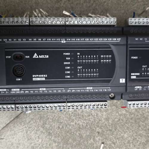 议价PLC DVP40ES200T主控+DVP08XN211询价