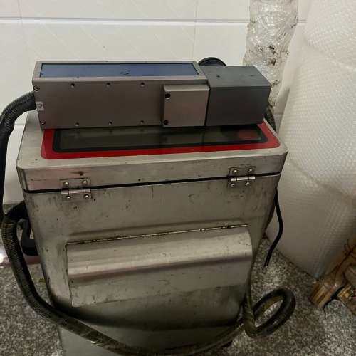议价给袋光纤激光喷码机，型号FS-630，功率30W，整机600询价