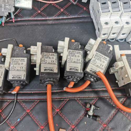 议价威图行程开关SZ4315-300安全门开关，威图灯，SZ41询价