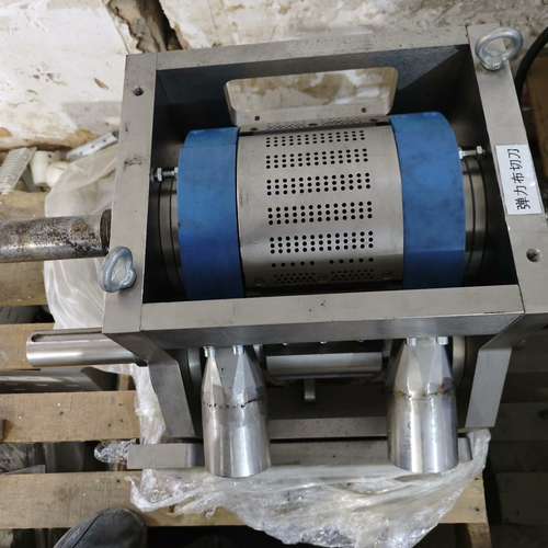 议价工业用重型对压滚，蓝色外壳，滚筒，尺寸280mm宽，询价