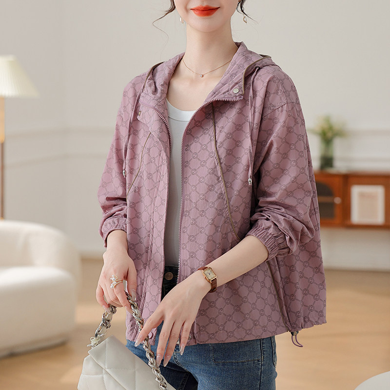 妈妈春装外套短款洋气减龄2025新款50岁中老年女春秋薄款夹克上衣