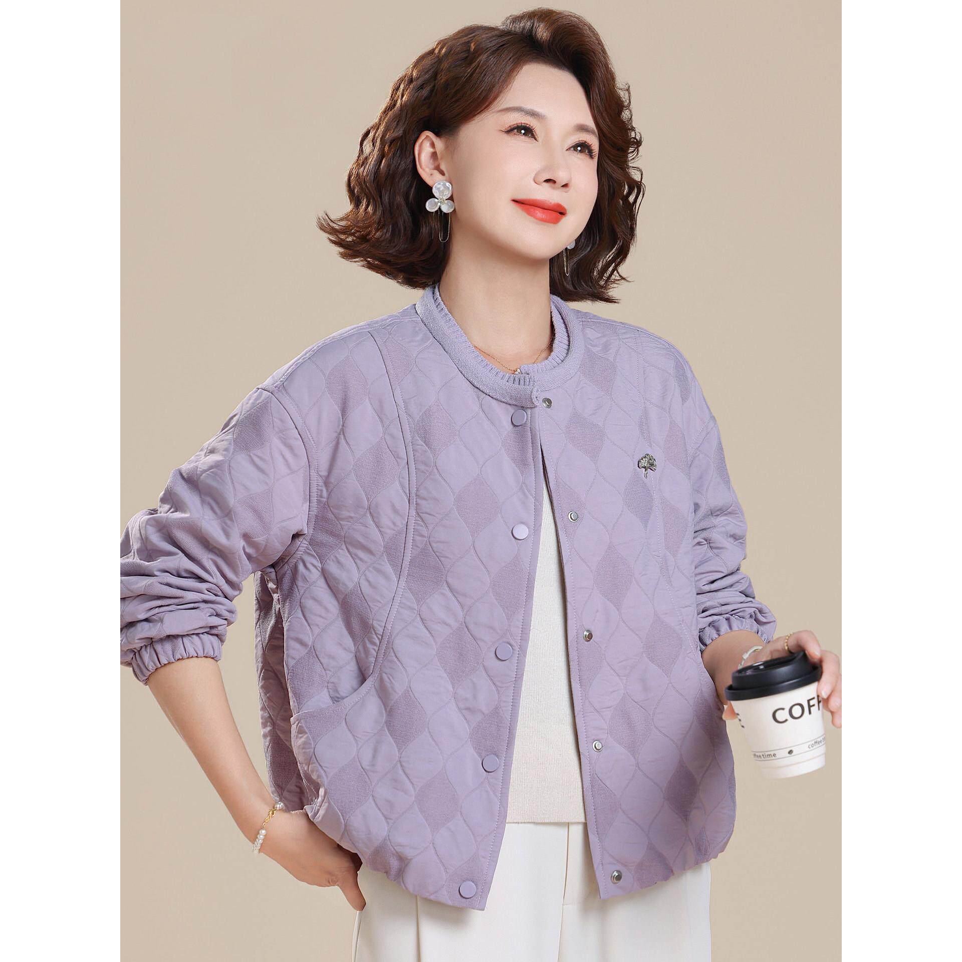 妈妈春装外套2026新款时尚格纹上衣中老年女春秋季小个子短款夹克