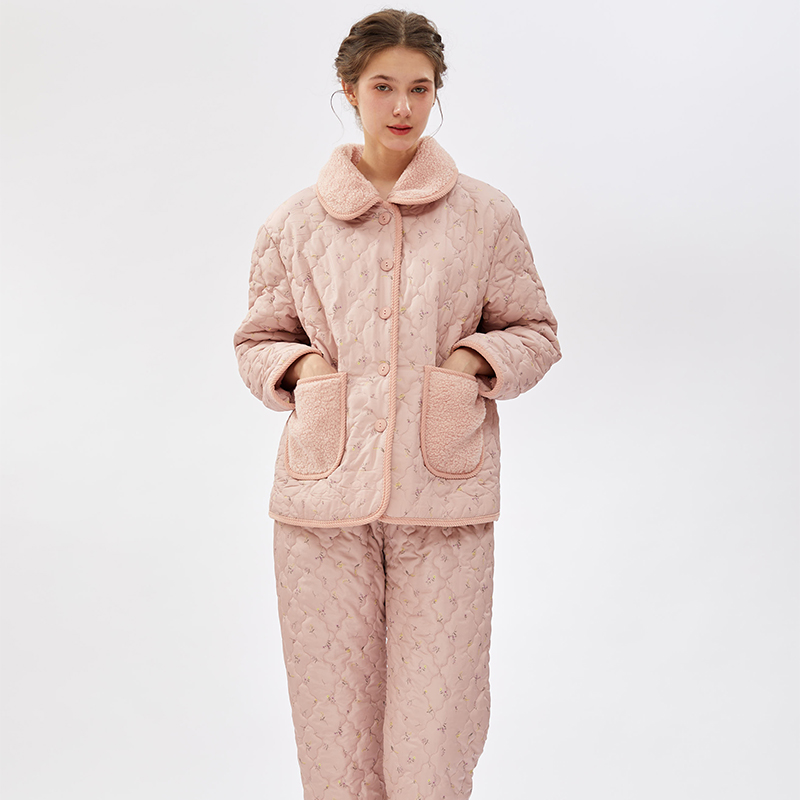 春亚纺田园印花甜美舒适家居服女