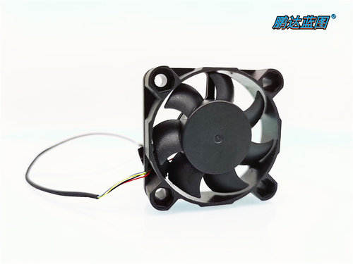 NIDEC U30N05MS1A7-57J14圆形PWM温控3CM高转4.2V 5V通用3007风扇