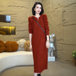 李思桐秋冬女款气质服装轻奢小众高级感裙子针织长袖连衣裙6954