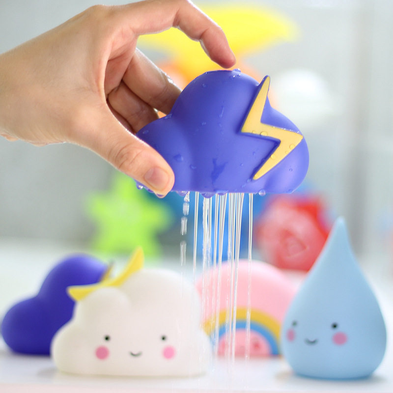 模拟雷电下雨洗澡戏水玩具