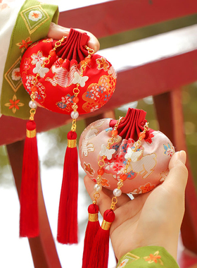 兔子香囊空袋随身汉服腰佩荷包流苏红色襟步安神刺绣香包车载挂件