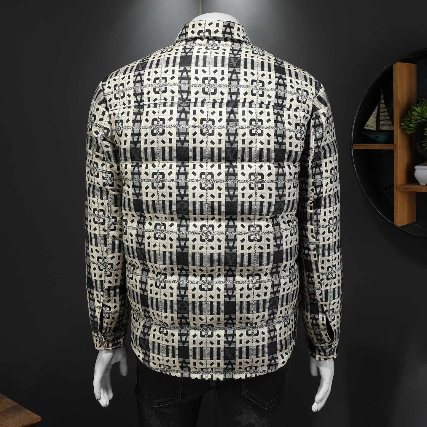2025秋冬装90%绒翻领羽绒服男钱塘6006-5112-P320假模图,男装羽绒服,钱塘6006(原3029)