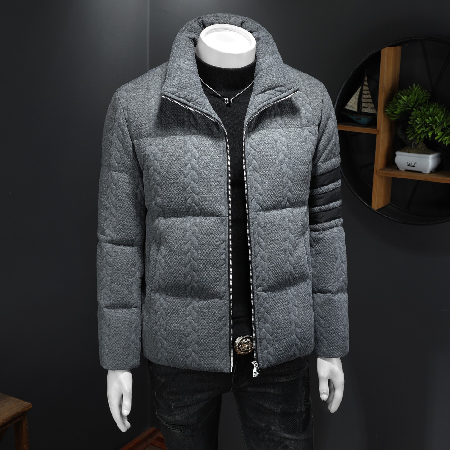 2025秋冬装90%绒立领羽绒服男钱塘6006-5310-P310假模图,男装羽绒服,钱塘6006(原3029)
