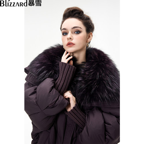 暴雪高端时尚洋气保暖羽绒服