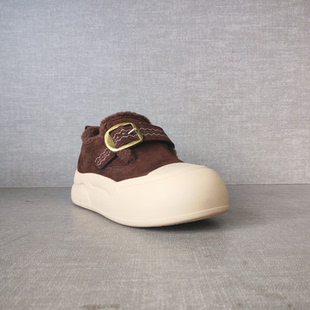 名典2025冬季新品女鞋 时尚美拉德厚底休闲鞋加绒保暖板鞋m599072