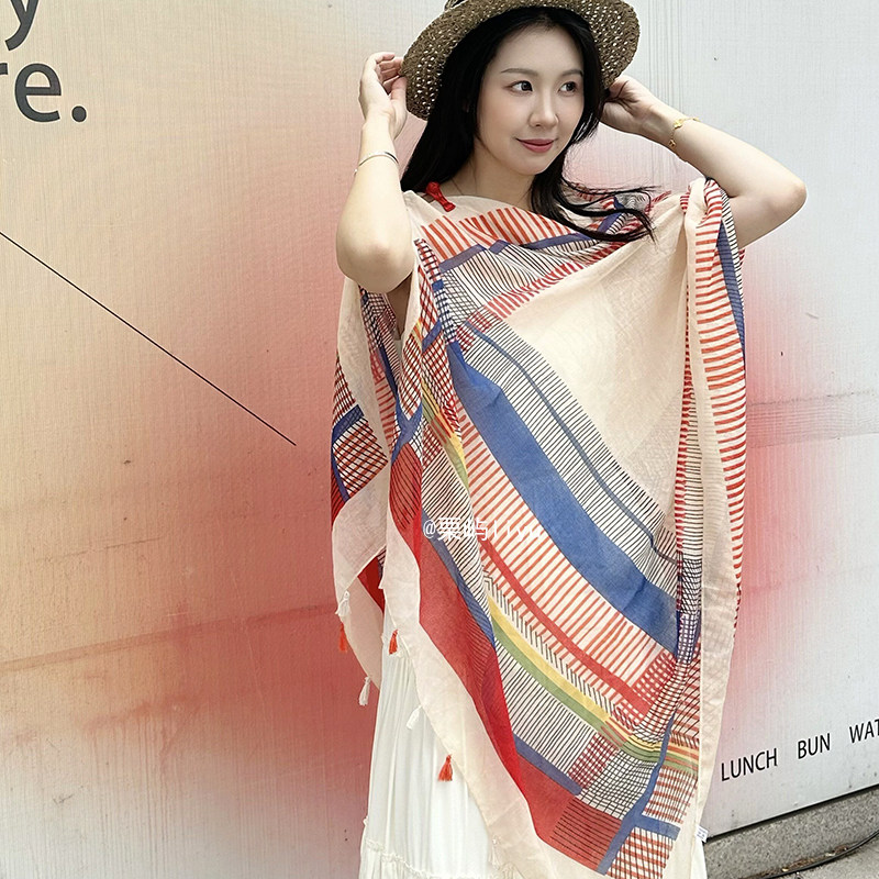 薄款民族风盘扣防晒遮阳披肩女外搭云南大理旅游穿搭海边沙滩丝巾