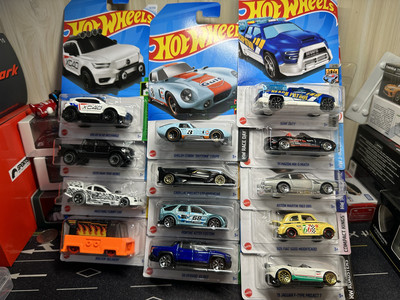 风火轮合金车模小跑车