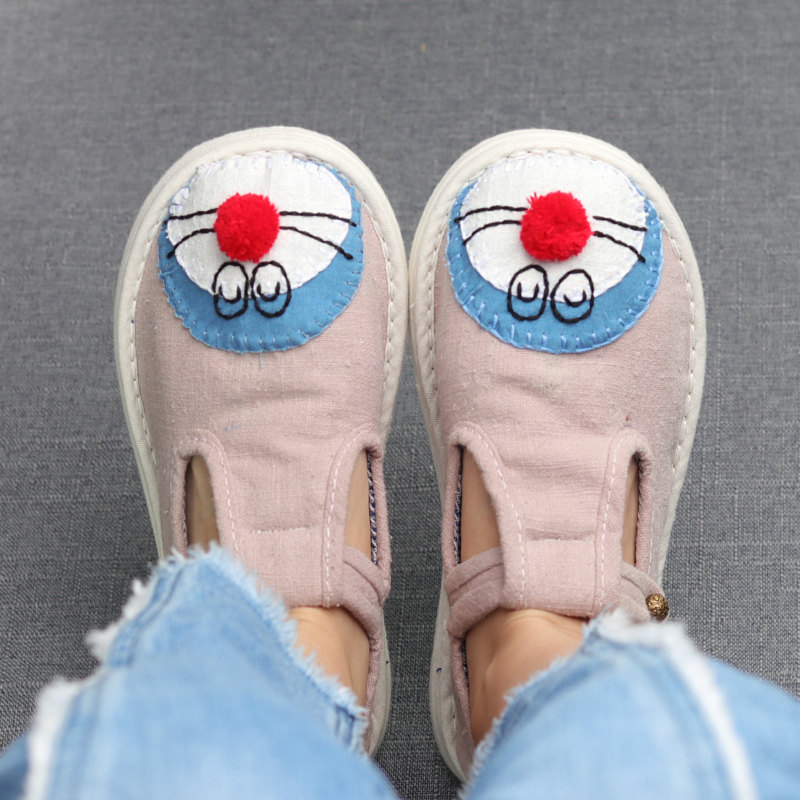 纯手工绣花千层底布鞋女多啦a梦卡通粉色丁字少女心可爱大圆头鞋