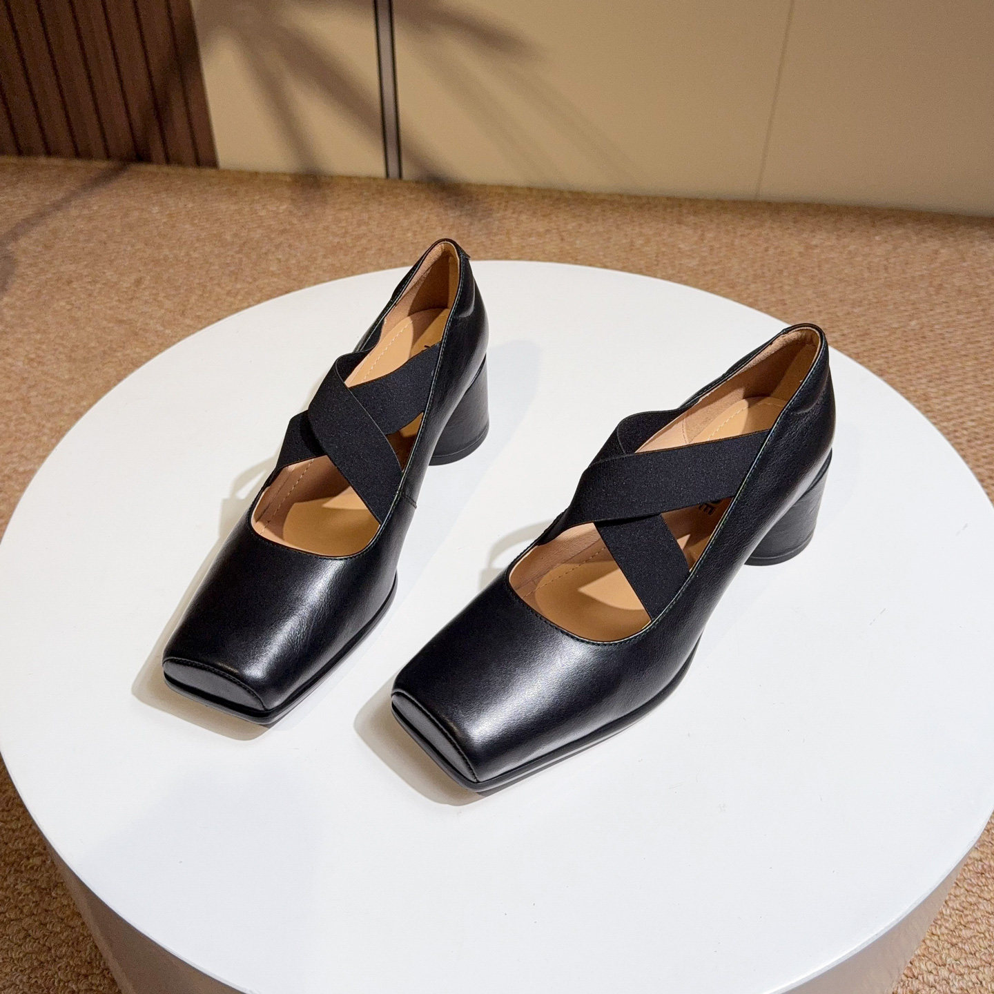 2026新款春方头玛丽珍鞋女真皮交叉松紧带粗跟猪鼻鞋高跟单鞋大码,女鞋,玛丽珍鞋,淘宝优惠券,粉丝福利购,淘宝优惠卷