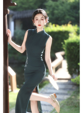 复古无袖旗袍女绿色修身改良新中式日常长裙连衣裙2026新刺绣高端