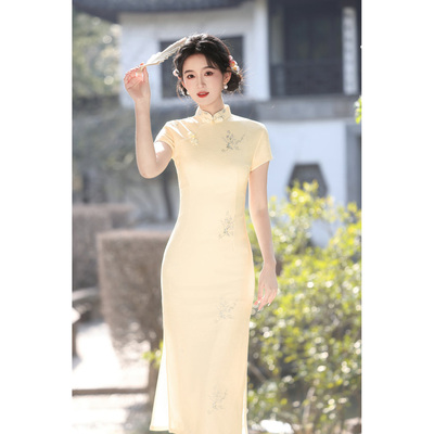 新中式淡黄短袖改良旗袍小个子
